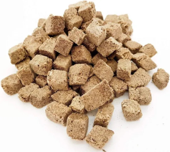 Larves de vers de sang lyophilisées, daphnies, Tubifex Nourriture pour poisson Betta Guppy (vers Tubifex séchés - 200 g)